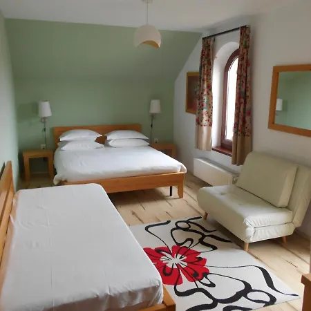 Casa Rudi & Ella Guest house 3*